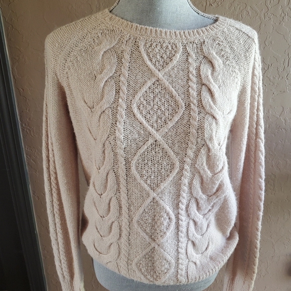 lTB Sweaters - Gorgeous sweater